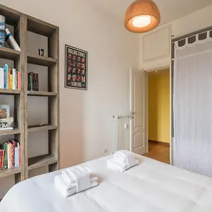 The Best Rent - Colourful Two-bedroom Near Termini Station , Rome Italy